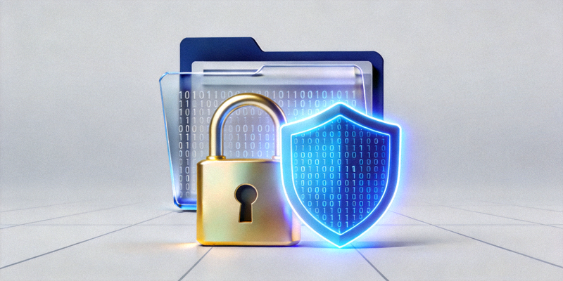 개인정보 보호와 데이터 보안을 상징하는 이미지 - 자물쇠와 디지털 실드 아이콘이 데이터를 보호하는 모습